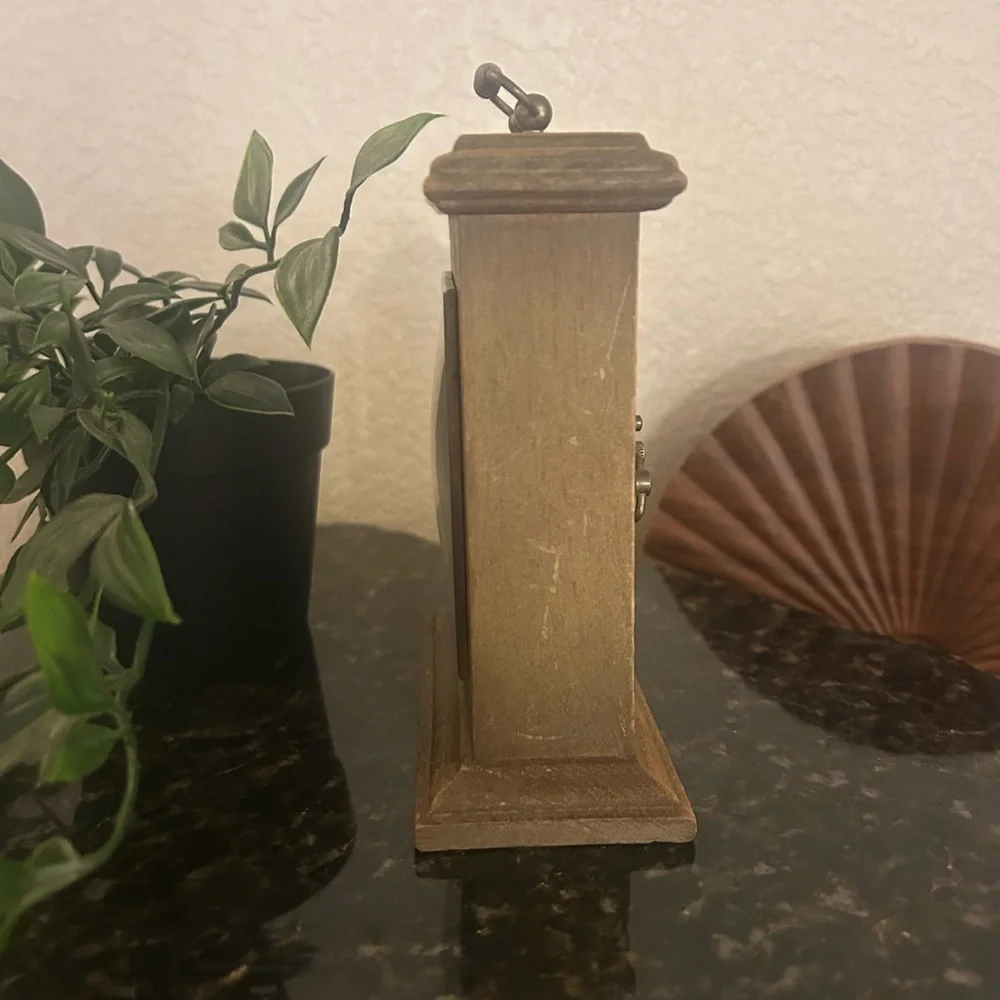 Vintage Linden West Germany 5 1/2” Mantle Alarm Clock